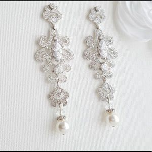 Long Chandelier Bridal/Prom Pearl Drop Earrings